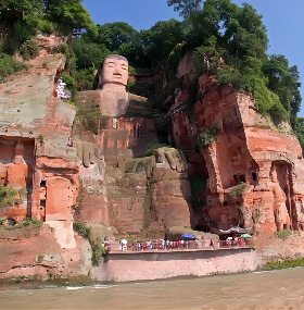 Leshan and Mount Emei Tour