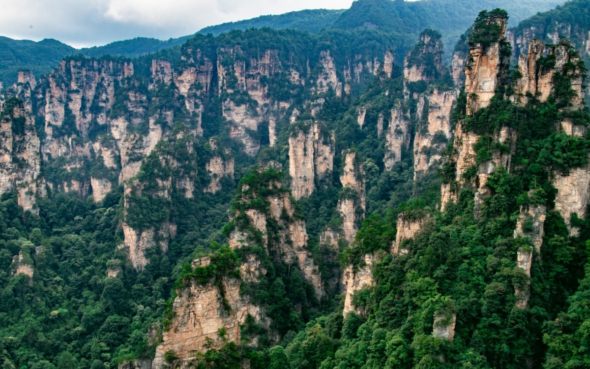 Day 1：Zhangjiajie Yuanjiajie & Golden Whip Stream