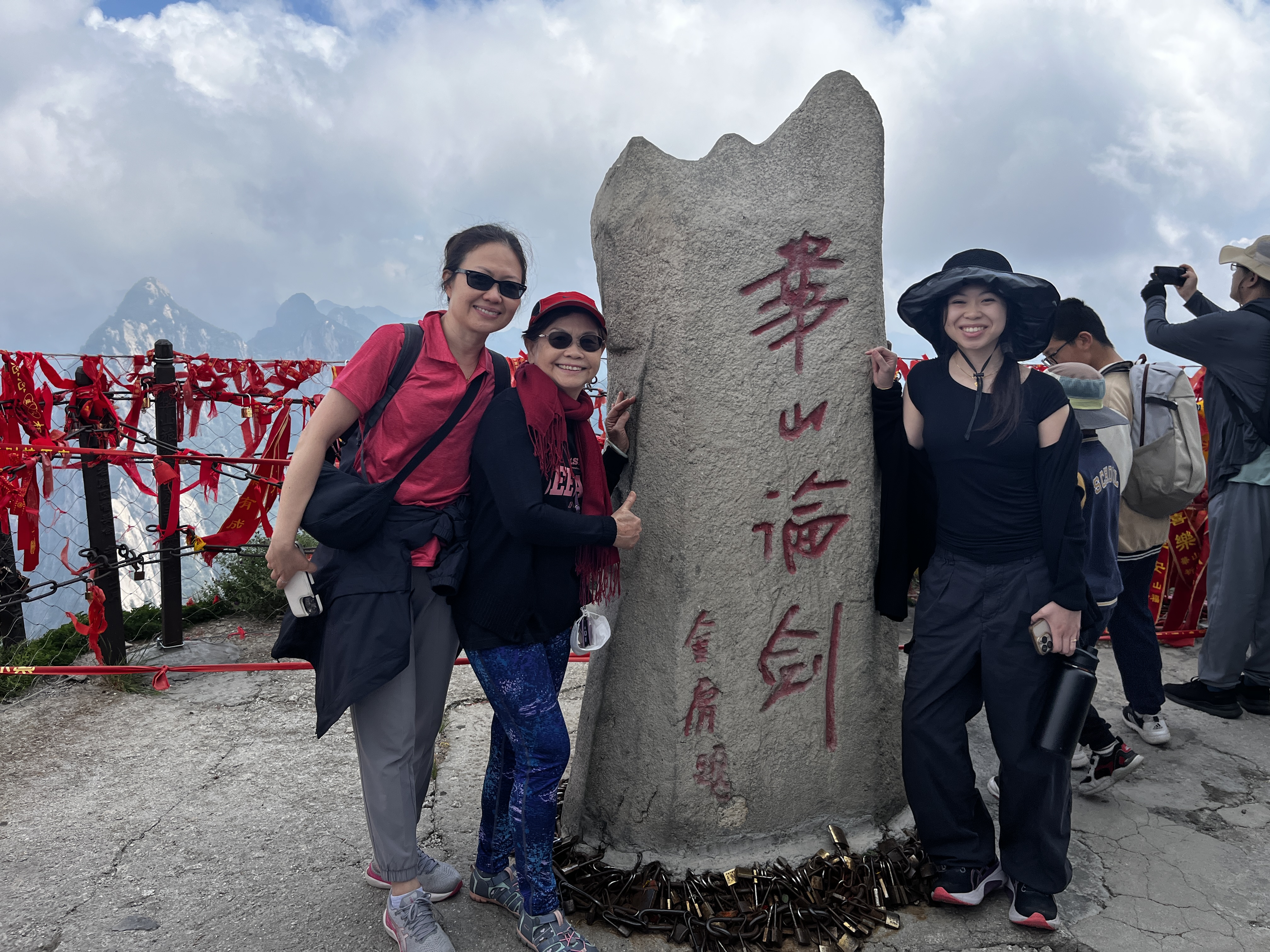 Xi'an to Mount Hua Hiking Tour 2