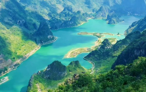 Detian Waterfall · Exploration of Zhuang Township