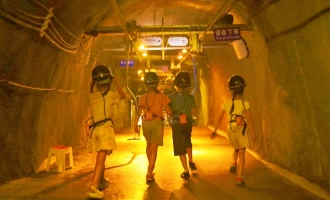 Day 2: Chengdu - Leshan