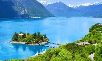 Day 2: Lhasa - Linzhi