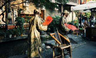 Day 3: Chengdu - Guilin