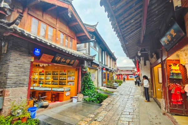 Giorno 5: Lijiang Partenza