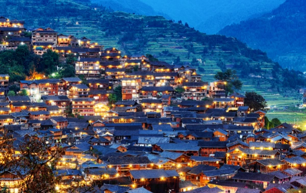 Day 5: Guiyang - Xijiang Miao Village