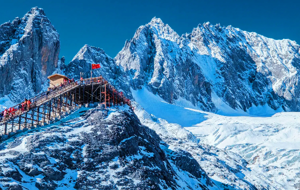 Kunming Dali Lijiang Guilin 7-Day Tour