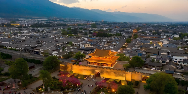 День 1: Прибытие в Лицзян