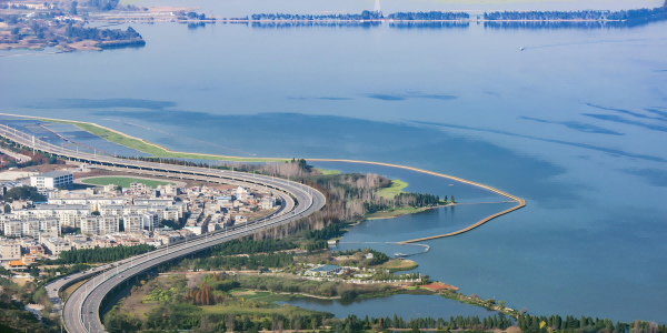 1日目:到着予定