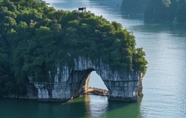 Day 3: Hong Kong-Guilin