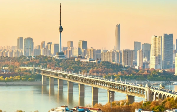 Day 3: Shanghai--Wuhan