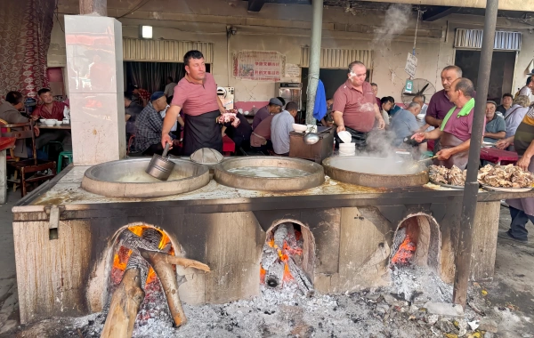 Día 13: Salida de Kashgar