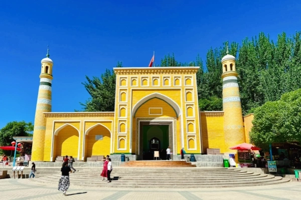 Day 3: Urumqi-Kashgar