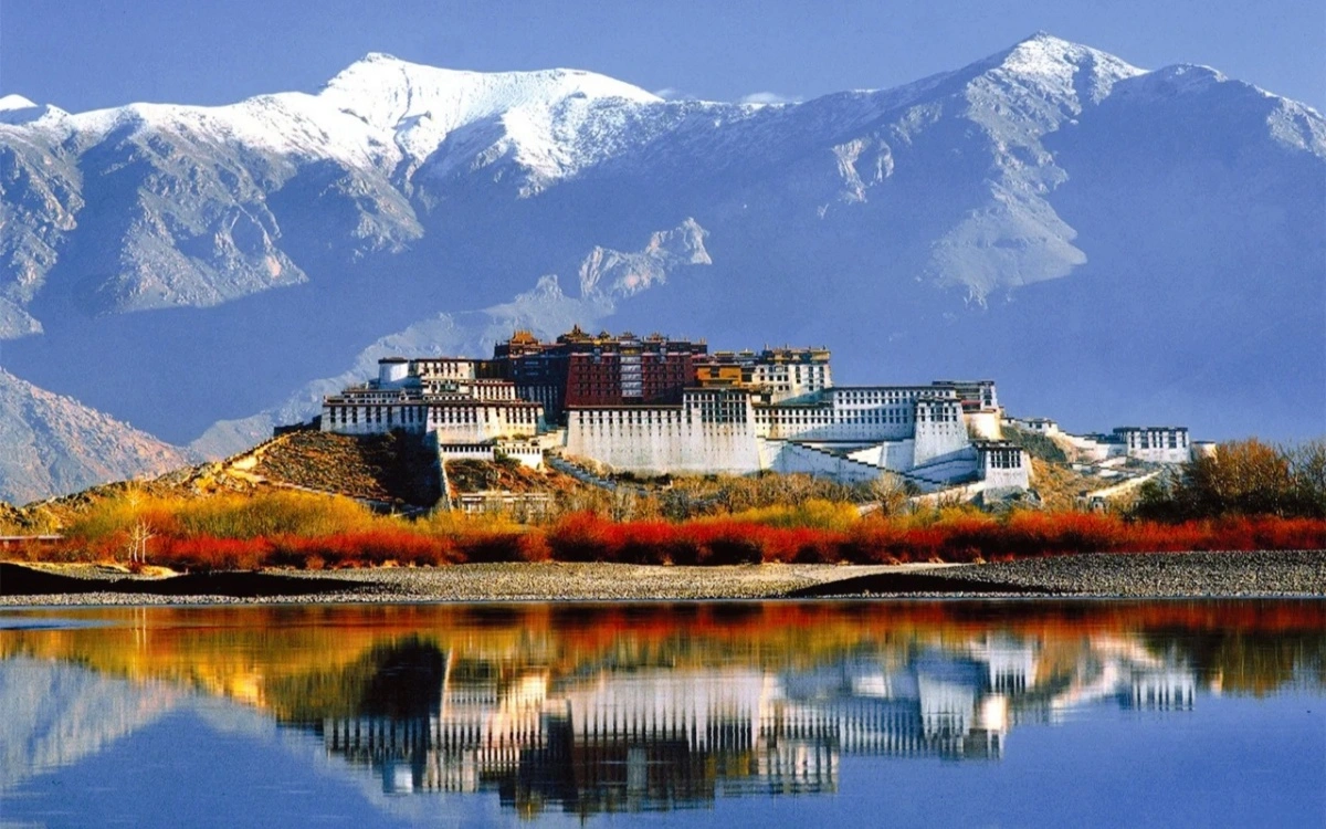 Day 1: Lhasa Arrival