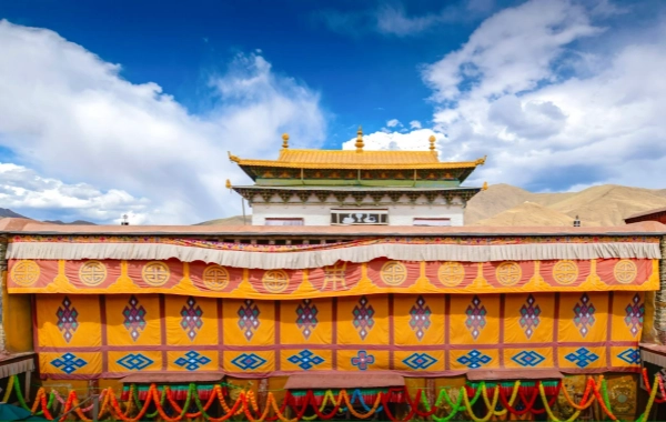 Day 1: Lhasa Arrival