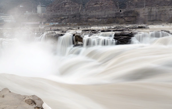 Day 3: Hukou Waterfall