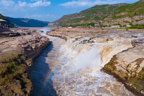 Day 3: Hukou Waterfall