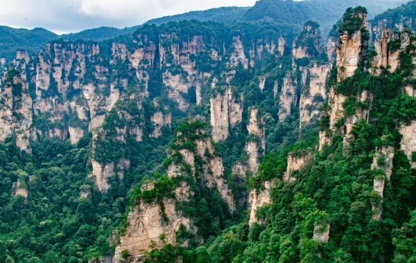 Tag 1: Zhangjiajie Ankunft