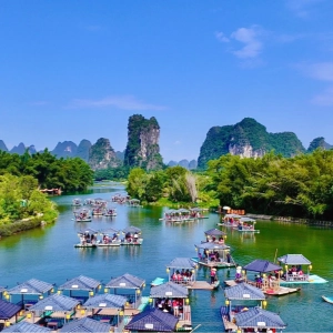 4-Day Center of the Earth Tour