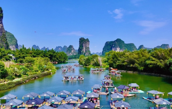 4-Day Center of the Earth Tour