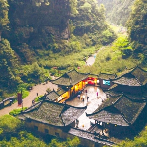 4-Day Chongqing and Wulong Tour