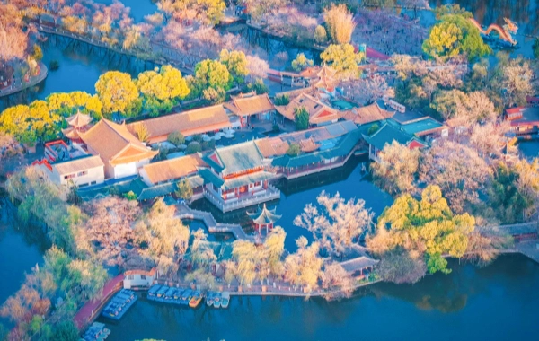 День 2: Куньмин