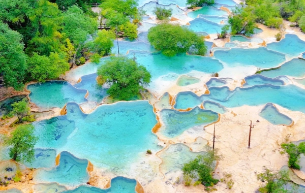 Day 2: Chengdu-Huanglong Scenic Area